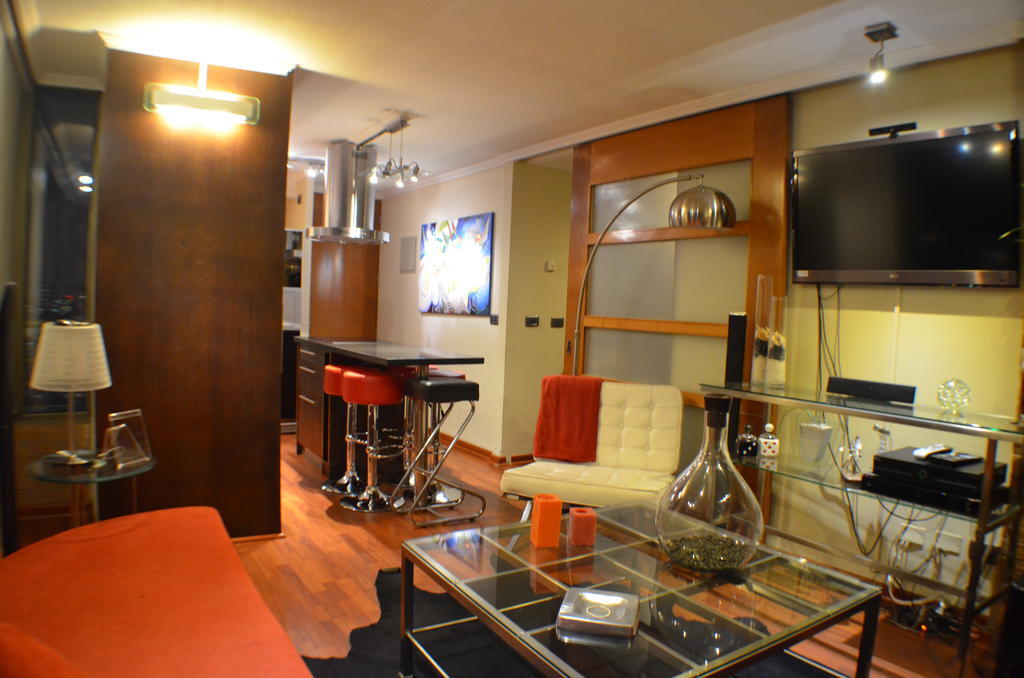 Apartamentos Capital سانتياغو الغرفة الصورة